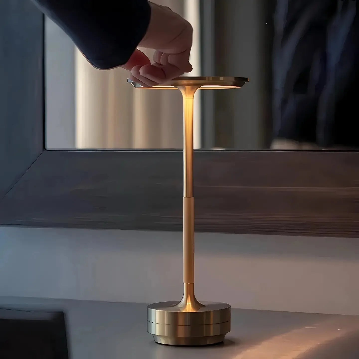 Ambient Cordless Table Lamp